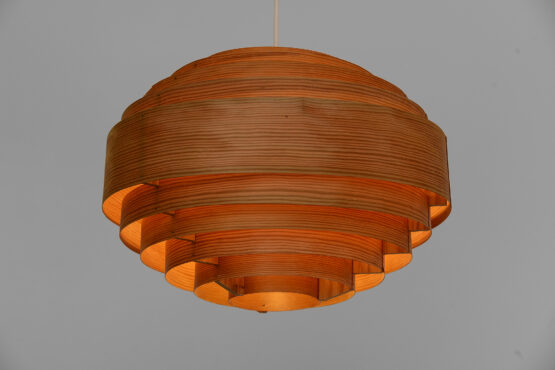 Pine veneer pendant light T 674 by Hans-Agne Jakobsson for Ellysett AB. Sweden 1960s - Image 4