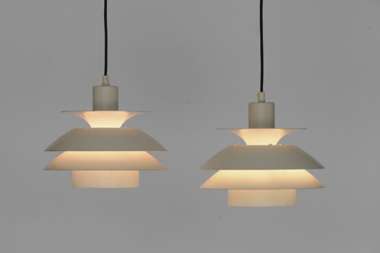 Pair of cream white pendant lights from Lyskaer belysning. Denmark 1970s - Image 2