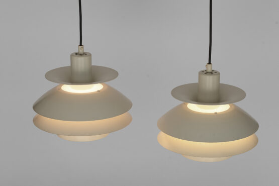 Pair of cream white pendant lights from Lyskaer belysning. Denmark 1970s - Image 6