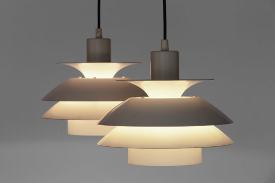Pair of cream white pendant lights from Lyskaer belysning. Denmark 1970s - Image 8