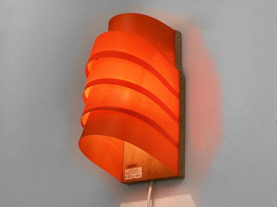 Wall light/sconce V 311 by Hans-Agne Jakobsson for Ellysett. Sweden 1970s - Image 8