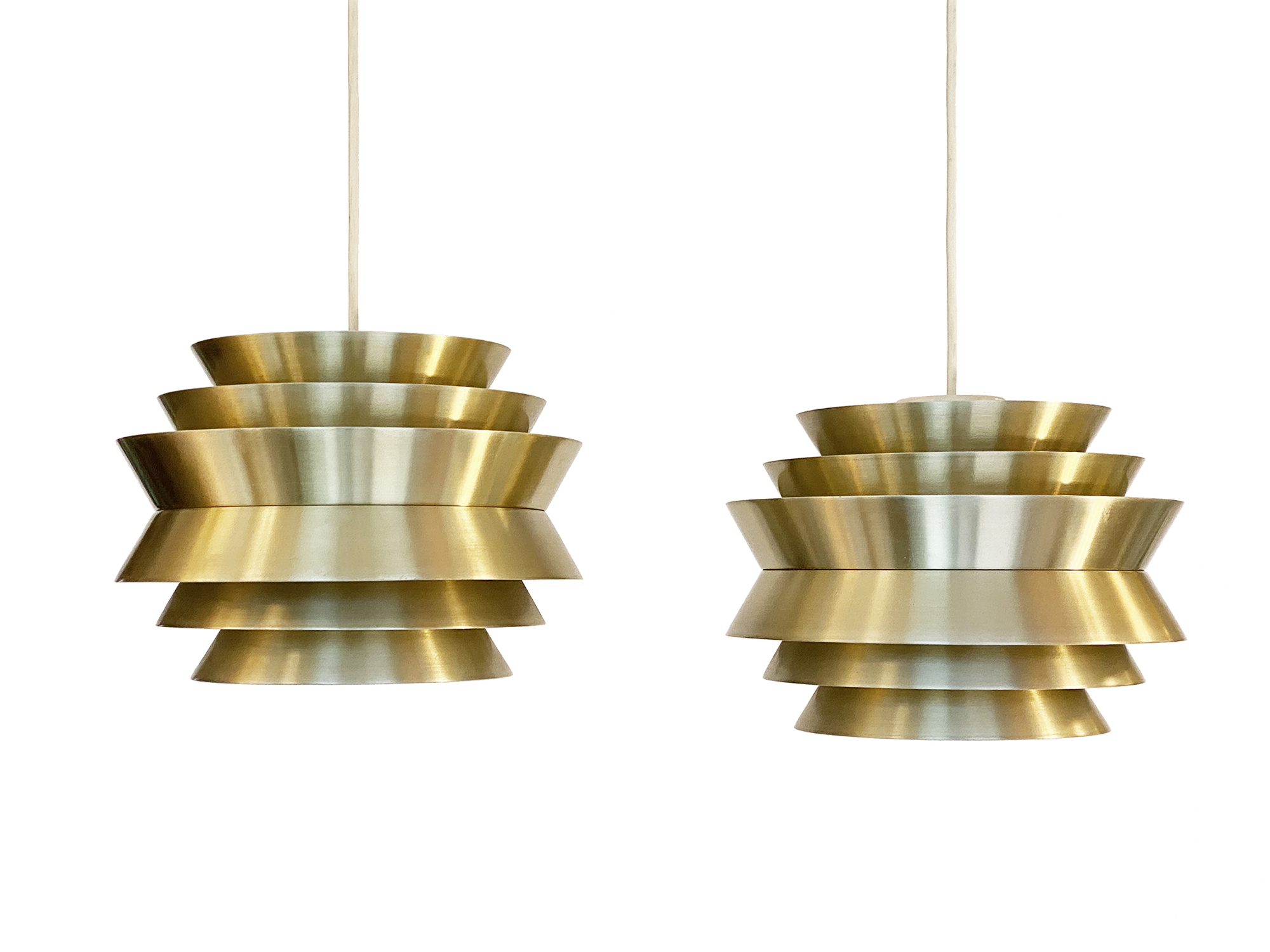 Pair of pendant lights "Trava" in golden aluminium by Carl Thore for Granhaga Metallindustri. Sweden 1960s