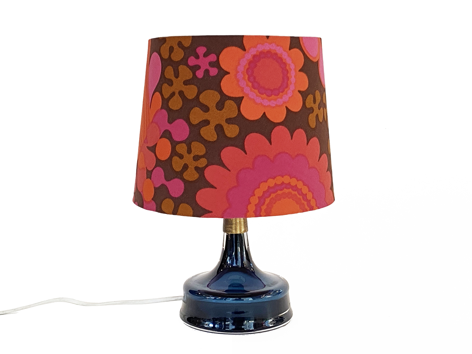 Small table light by Carl Fagerlund for Orrefors. Shade with repurposed vintage fabric by Göta Trägårdh. Sweden 1960s.