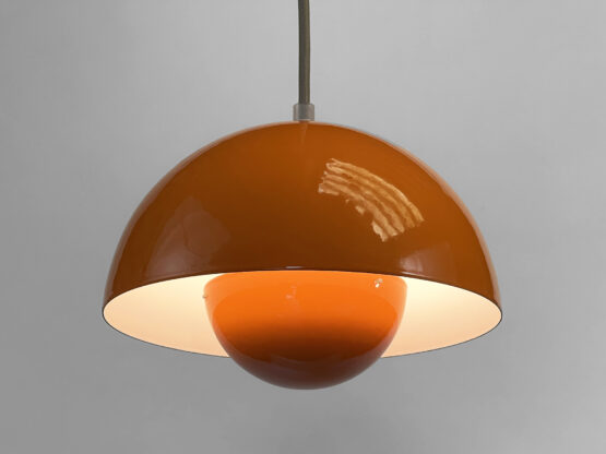 Pendant light VP1 "Flowerpot" by Verner Panton for Louis Poulsen. Denmark 1960s - Image 4