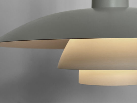 White pendant light PH 4/3 by Poul Henningsen for Louis Poulsen. Denmark 1980s - Image 9