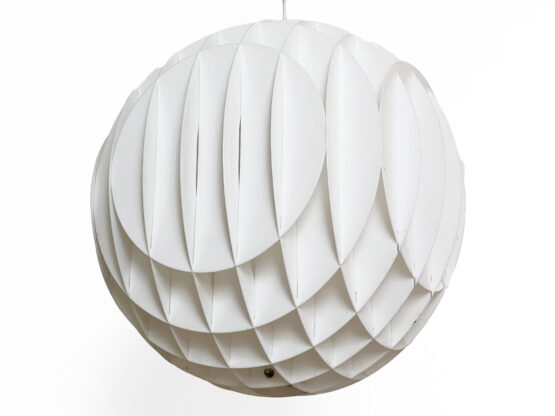 Large acrylic pendant light "Typ 5095" by Lyktan Bankeryds belysning. Sweden 1970s - Image 4