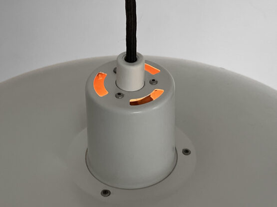 White pendant light PH 4/3 by Poul Henningsen for Louis Poulsen. Denmark 1980s - Image 8