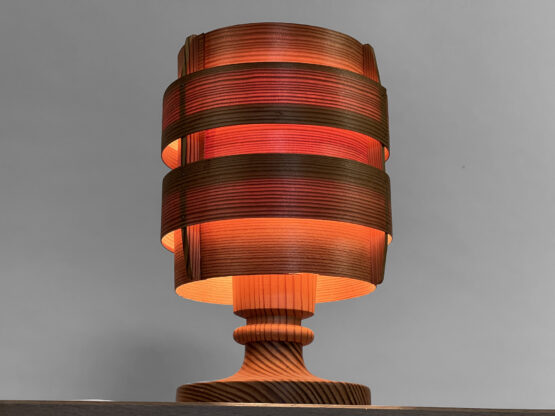 Pine veneer table lamp "B 148" by Hans-Agne Jakobsson for Ellysett AB, Markaryd. Sweden 1960s - Image 5