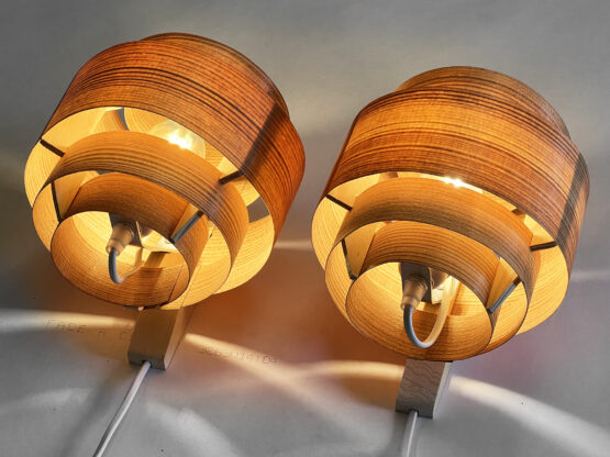 Pair of larch veneer wall lights, sconces by Fredrik Hagblom. France 2024 - Image 7