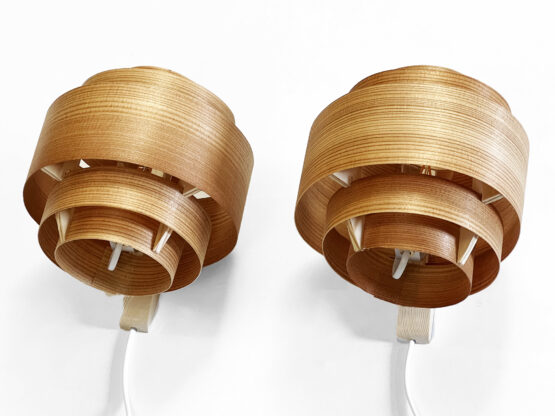 Pair of larch veneer wall lights, sconces by Fredrik Hagblom. France 2024 - Image 4