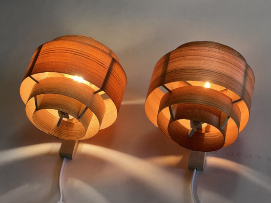 Pair of larch veneer wall lights, sconces by Fredrik Hagblom. France 2024 - Image 5